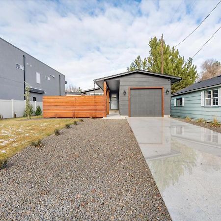 Mid Century Modern Boise-River Bungalow W/ Hot Tub Villa Exterior photo